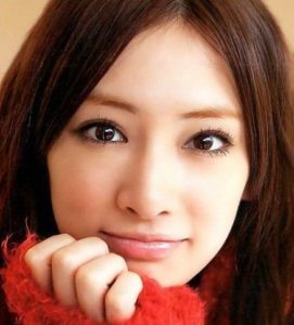 北川景子,鼻だけ変,鼻筋,眼鏡