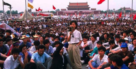 アリサリウ,かわいい,弁護士,シングル,父,中国,移民
