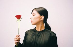 芳根京子,かわいすぎ,理由,大人の塗り絵,効果